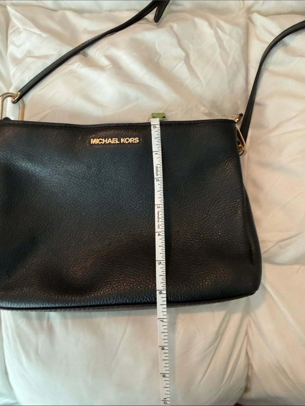 MICHAEL KORS Black Pebbled Leather Crossbody with Gold Hardware